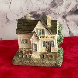 Collectible Vintage Pony Express Station No. 9 Miniature
